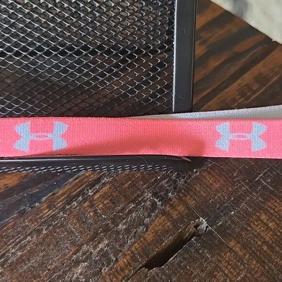 Under Armour Pink White Hairband Womwns Teen Hair Bangs Back Accessory - Picture 5 of 13
